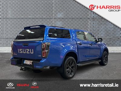 2024 Blue Isuzu D-MAX