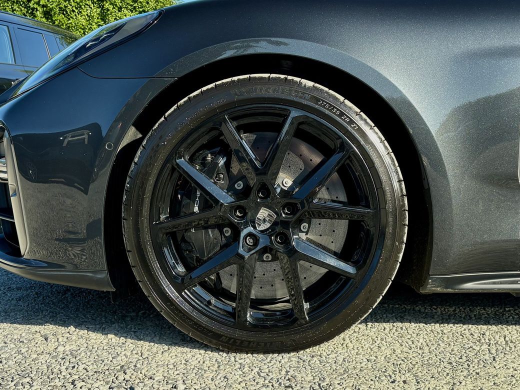 2025 Porsche Panamera