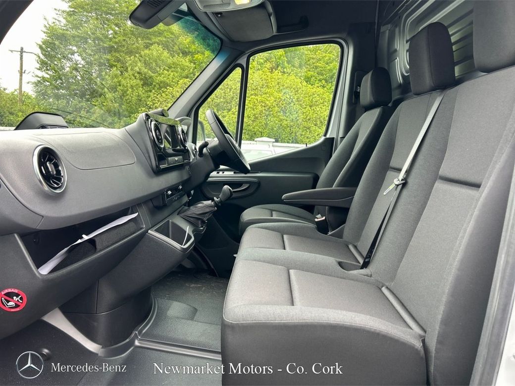 2027 Mercedes-Benz Sprinter