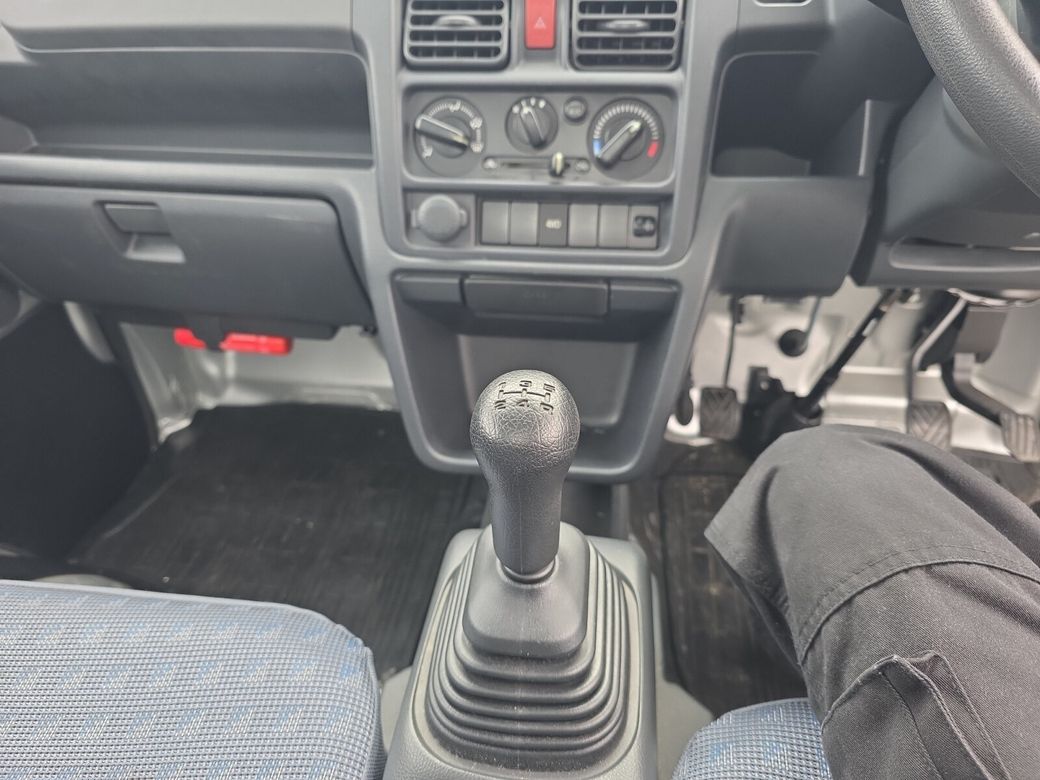2021 Suzuki Carry