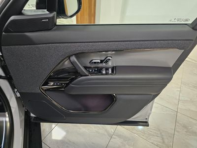2026 Land Rover Range Rover Sport