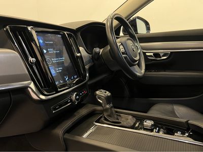 2019 Volvo V90