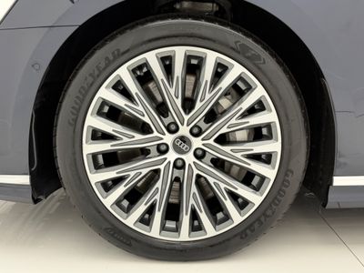 2023 Audi A8