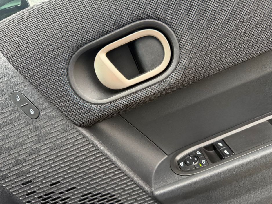 2024 Mini Hatch