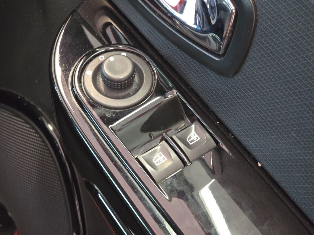 2014 Renault Clio