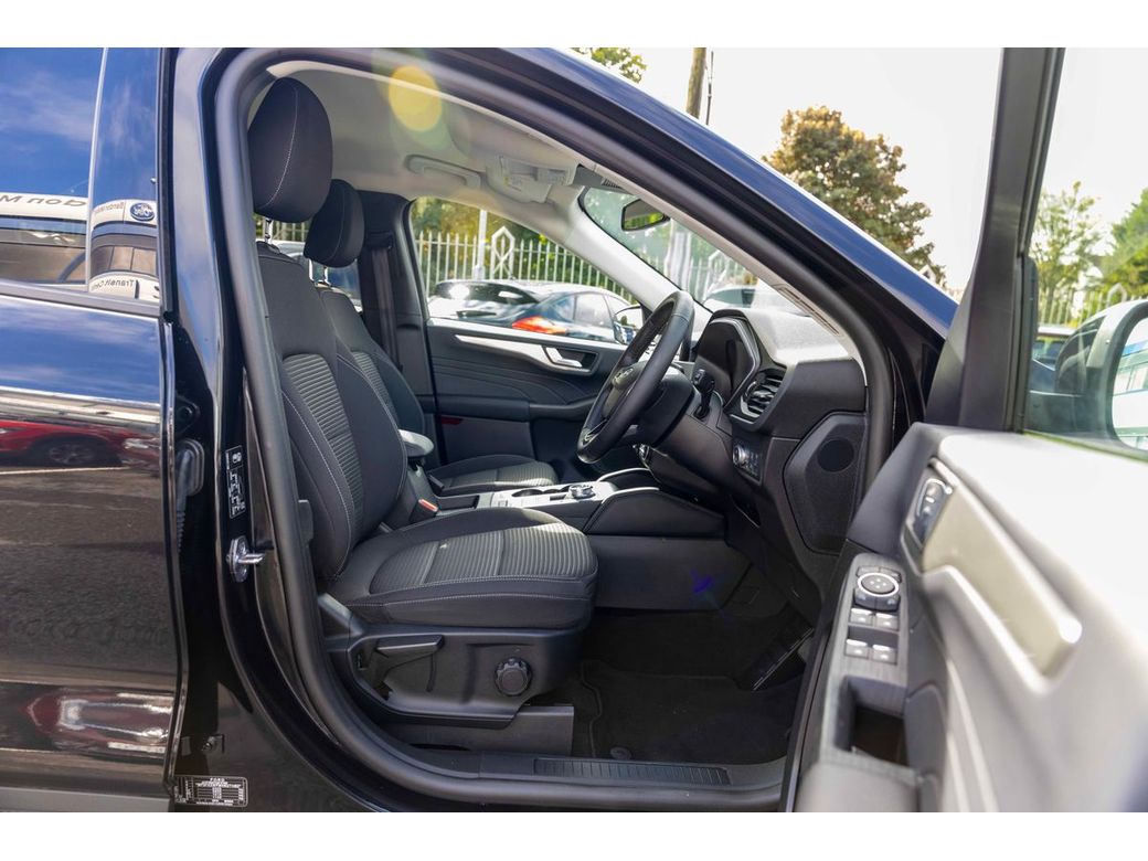2022 Ford Kuga