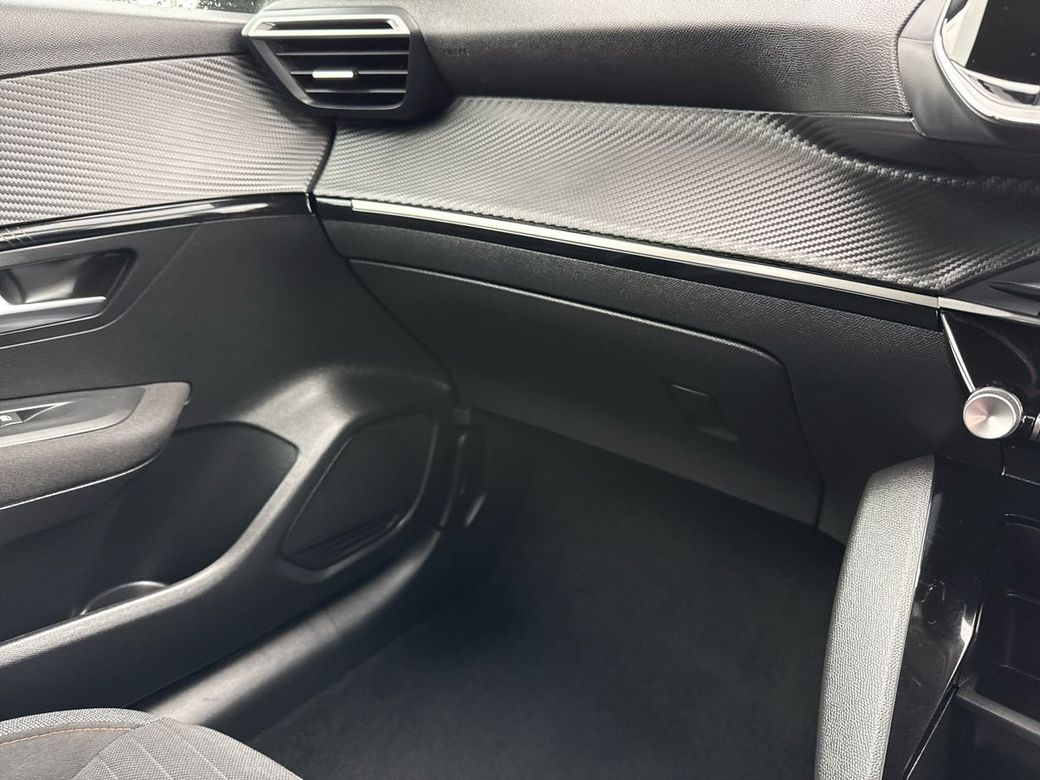 2023 Peugeot 208