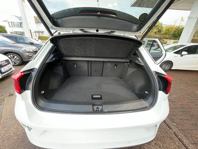 2016 Mercedes-Benz A 180