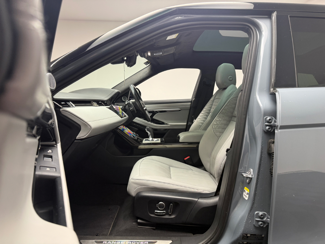 2022 Land Rover Range Rover Evoque