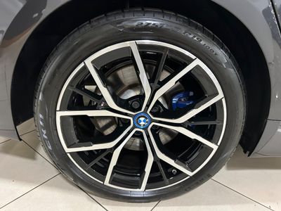 2022 BMW 5 Series