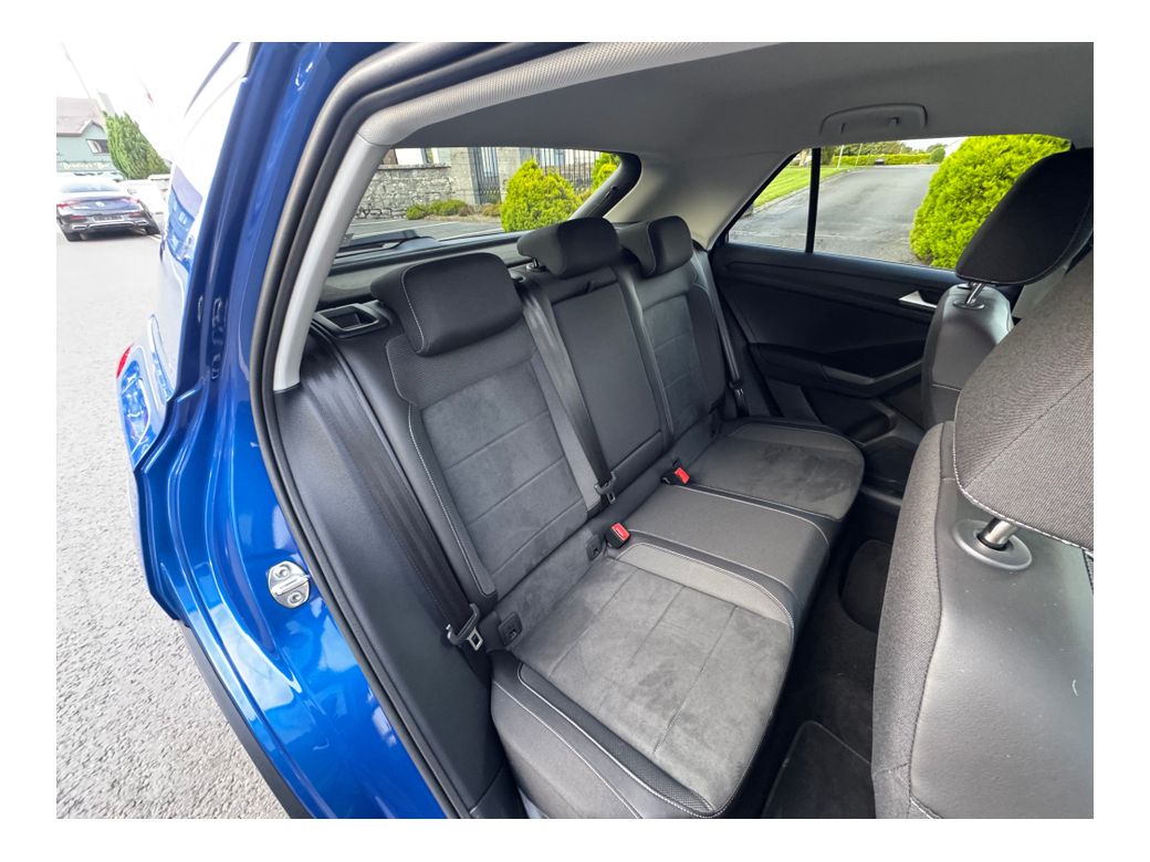 2023 Volkswagen T-Roc