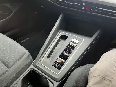2024 Volkswagen Golf