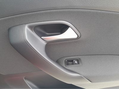 2016 Volkswagen Polo
