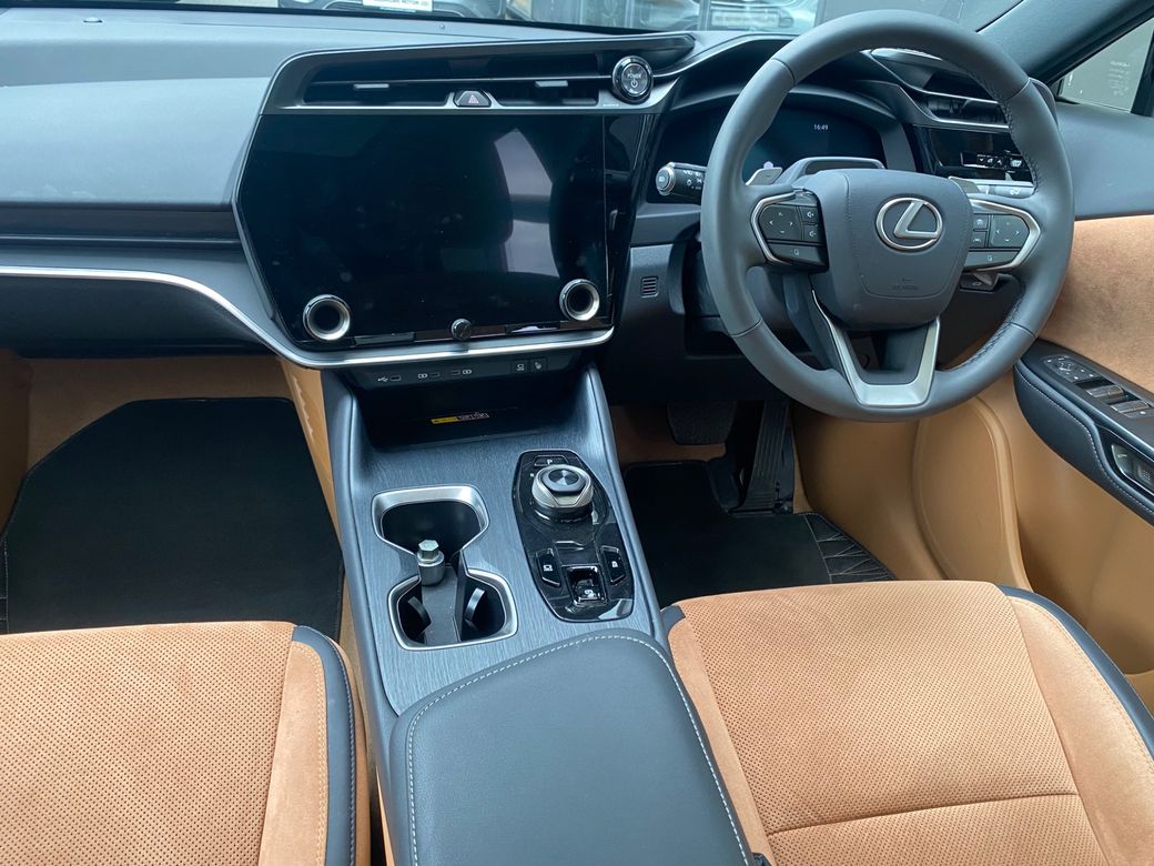 2024 Lexus RZ