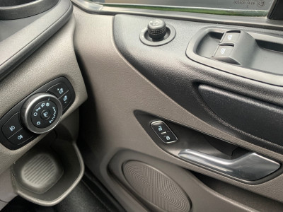 2023 Ford Transit Custom