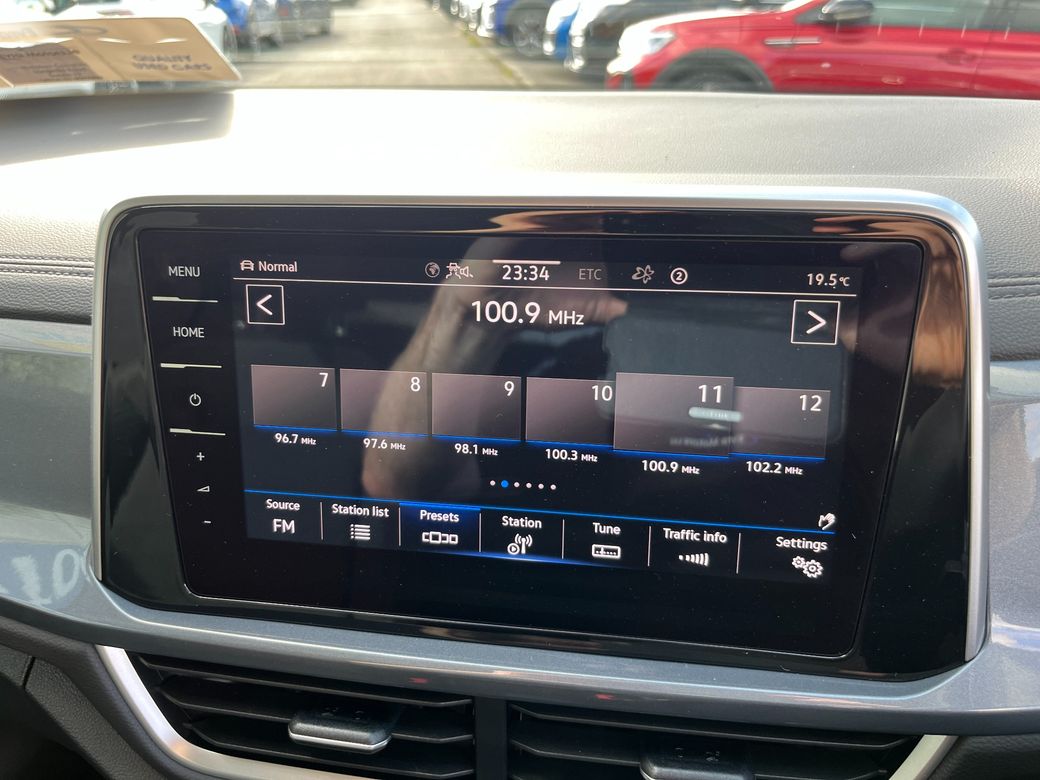 2023 Volkswagen T-Roc