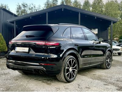 2023 Porsche Cayenne