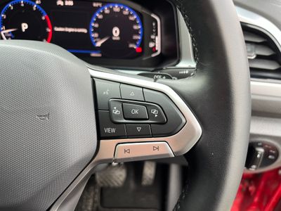 2023 Volkswagen T-Roc