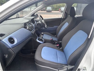 2015 Hyundai i10