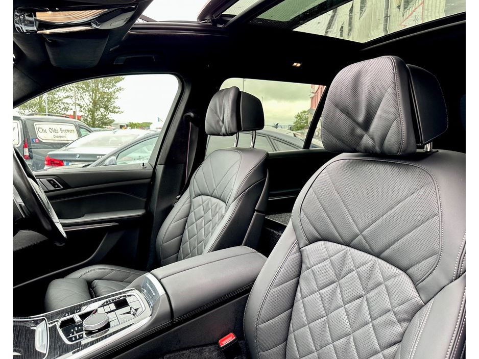 2024 BMW X7
