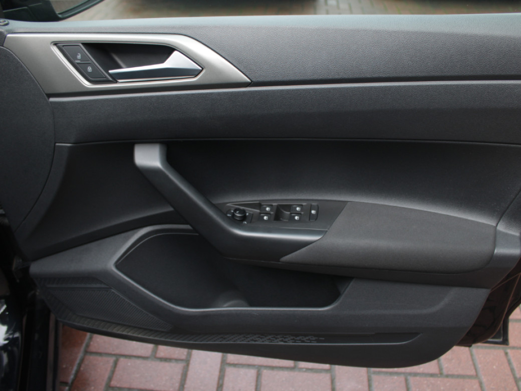 2018 Volkswagen Polo