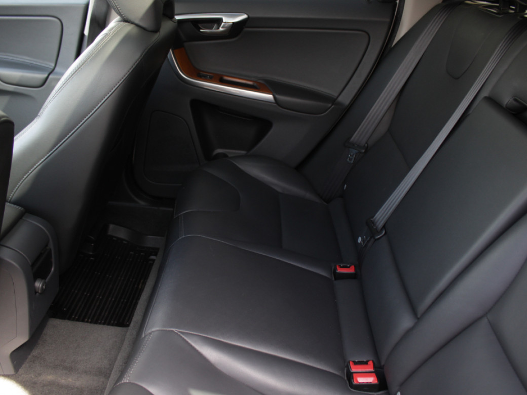 2017 Volvo XC60