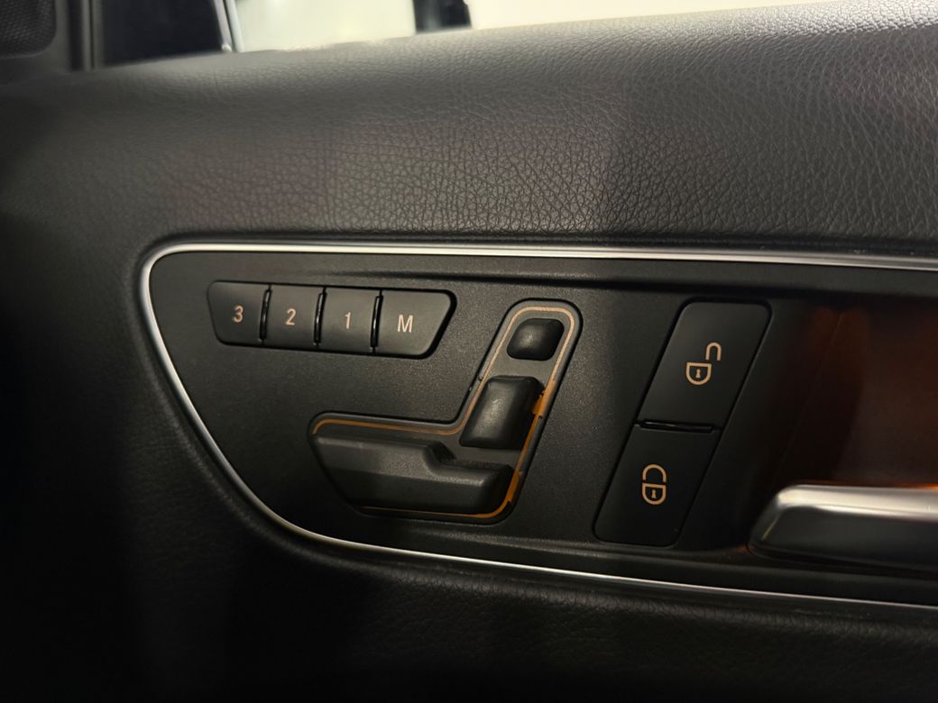 2013 Mercedes-Benz A 180