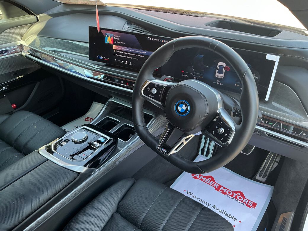 2025 BMW i7