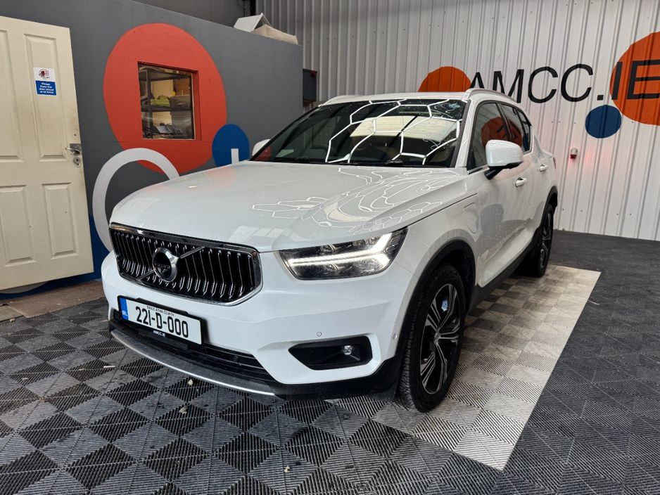 2022 Volvo XC40