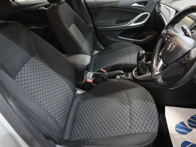 2017 Vauxhall Astra
