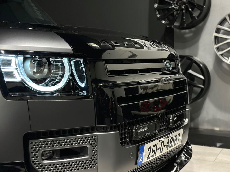 2025 Land Rover Defender