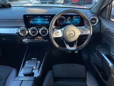 2022 Mercedes-Benz EQB