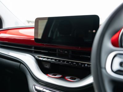 2025 Fiat 500e