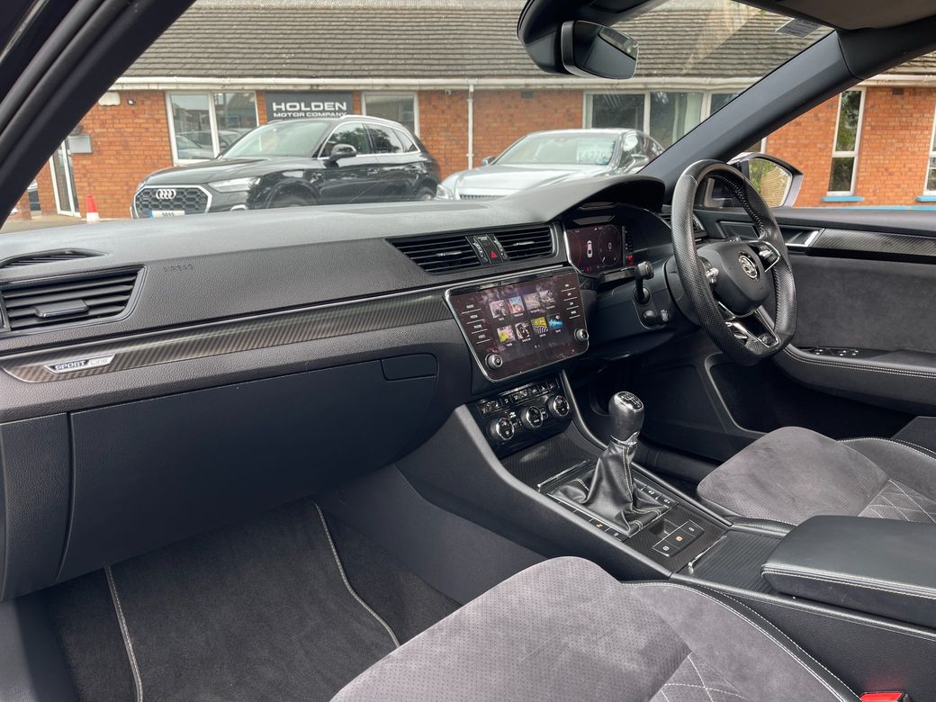 2022 Skoda Superb