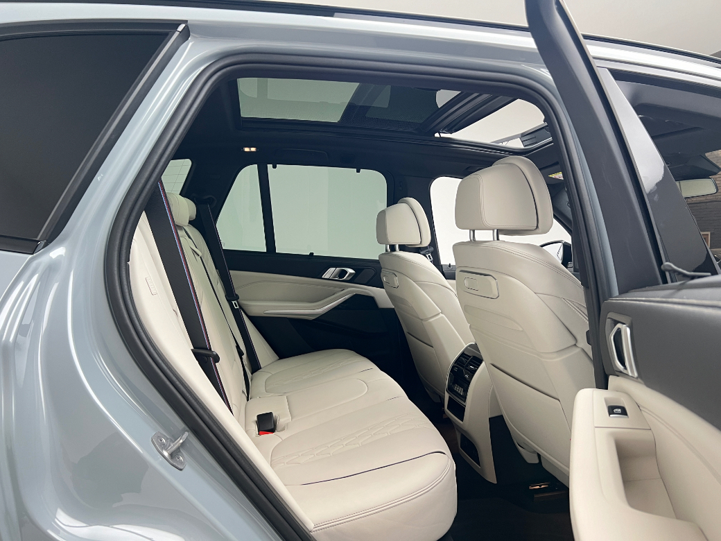 2025 BMW X5