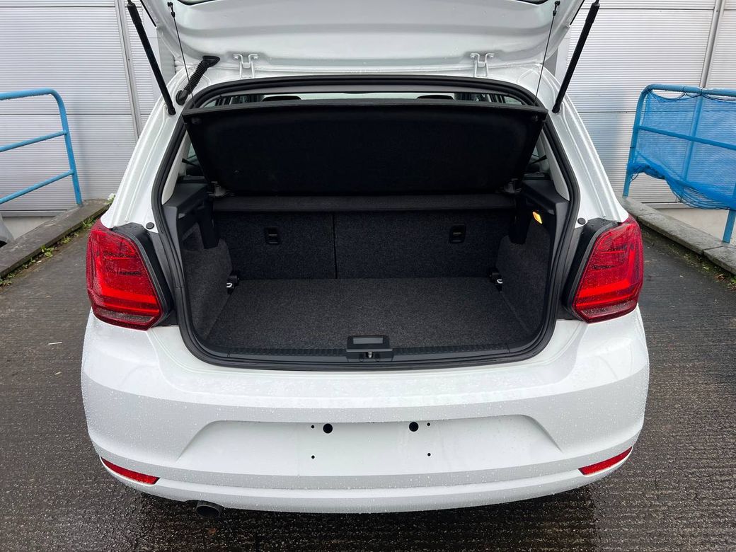 2016 Volkswagen Polo