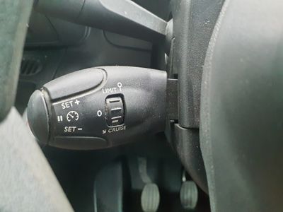 2022 Peugeot Partner