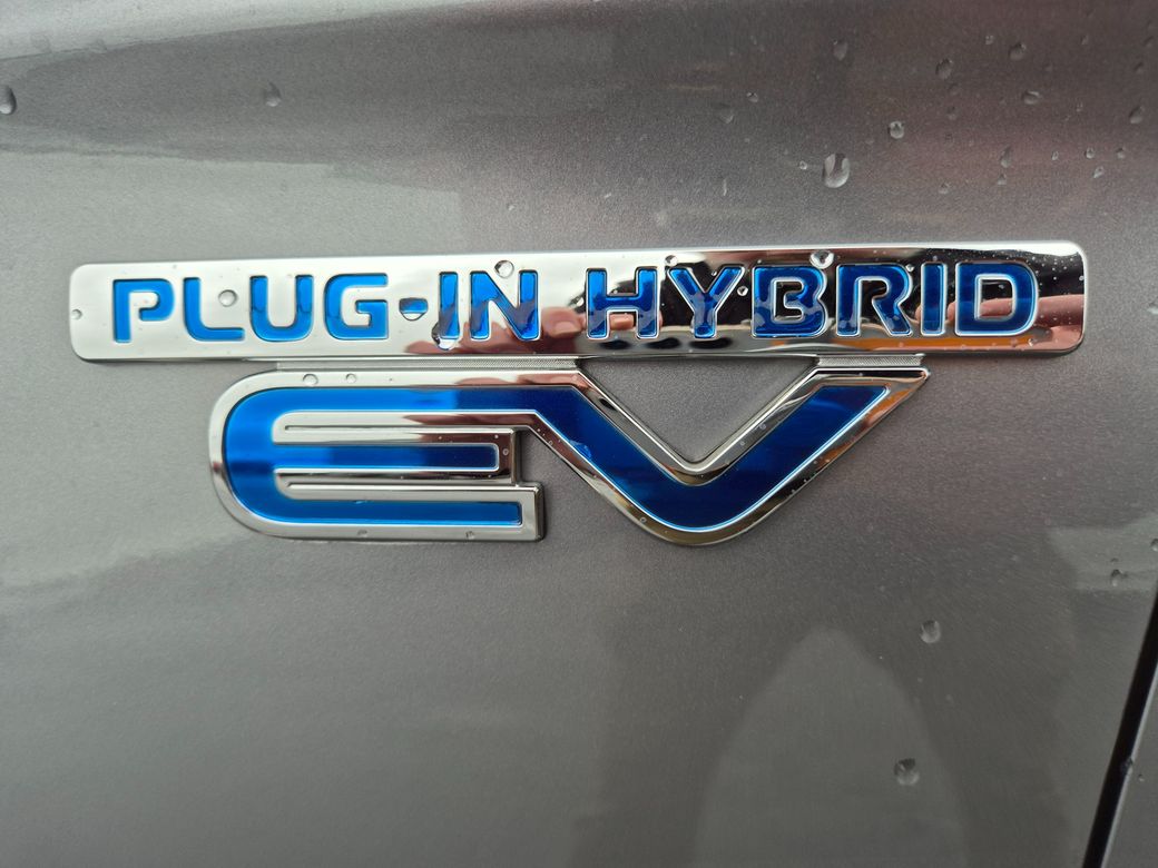 2020 Mitsubishi Outlander