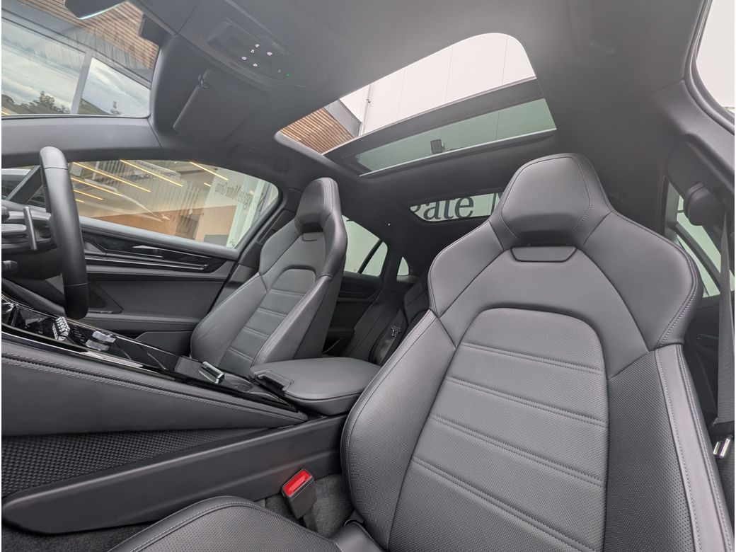 2025 Porsche Panamera