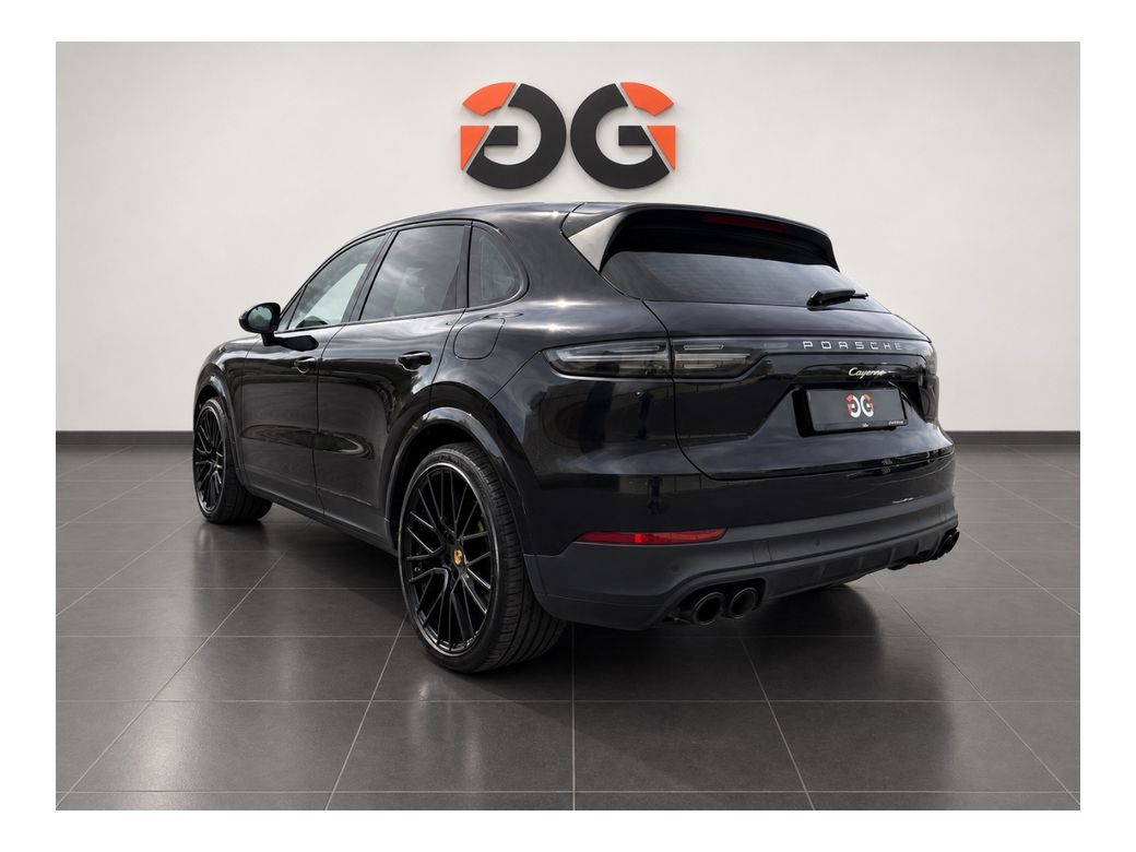 2022 Porsche Cayenne