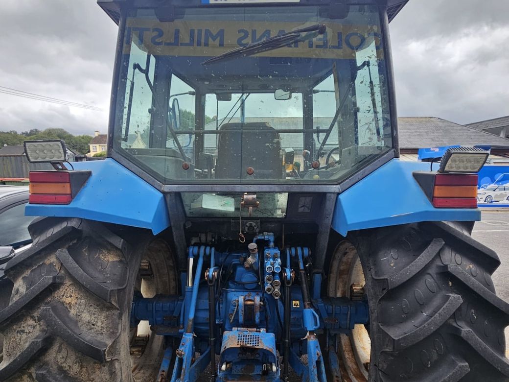 1998 New Holland 7840