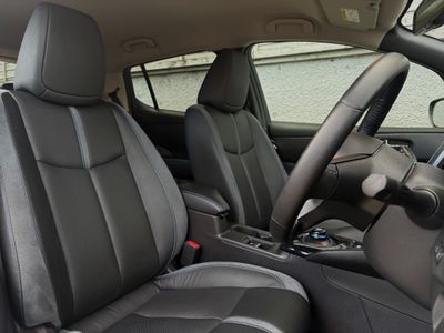 2024 Nissan Leaf