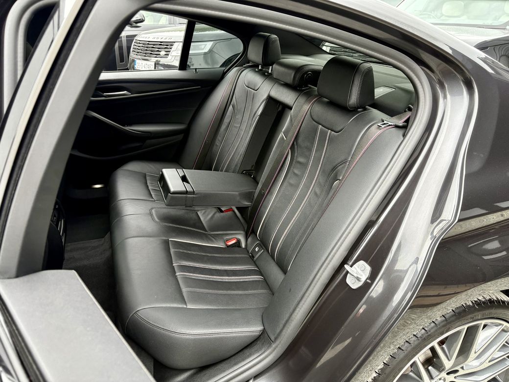 2021 BMW 5 Series