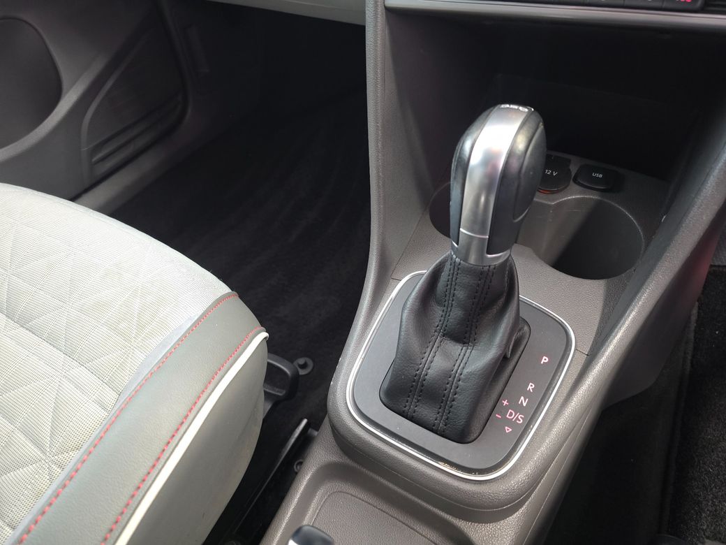 2016 Volkswagen Polo