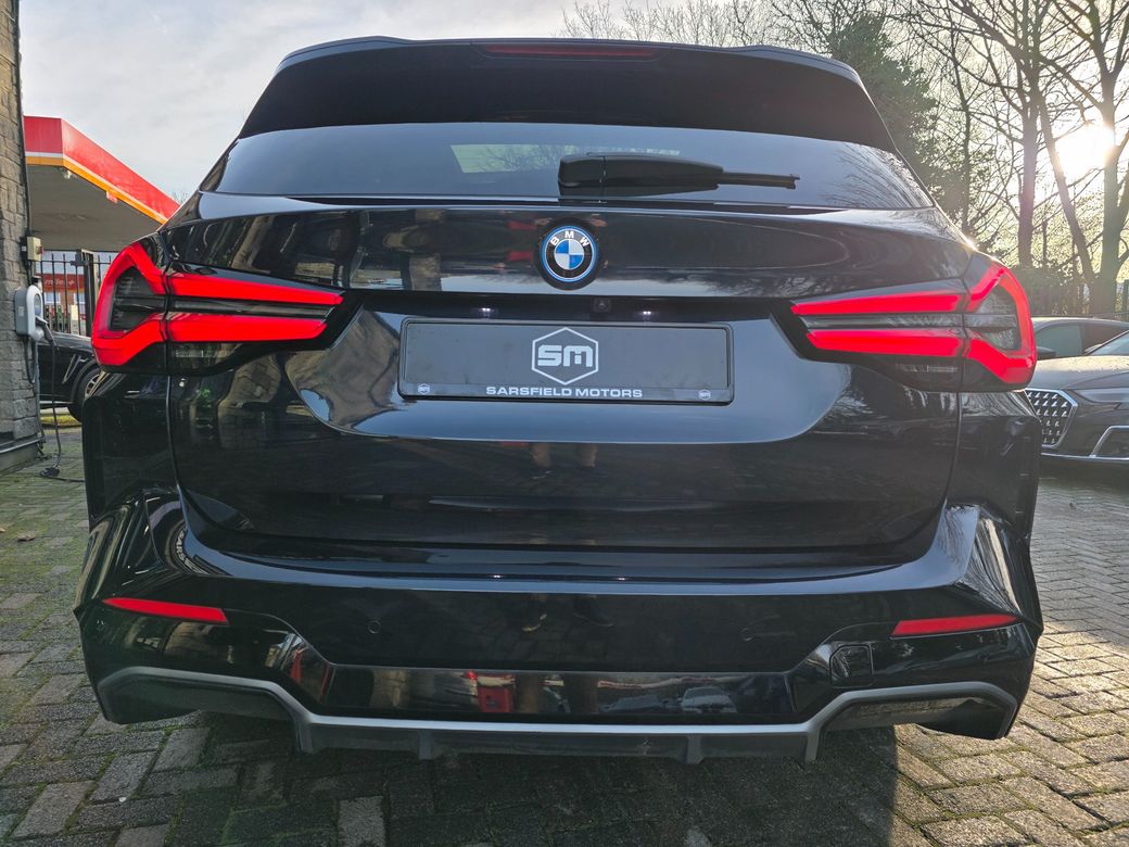 2022 BMW iX3