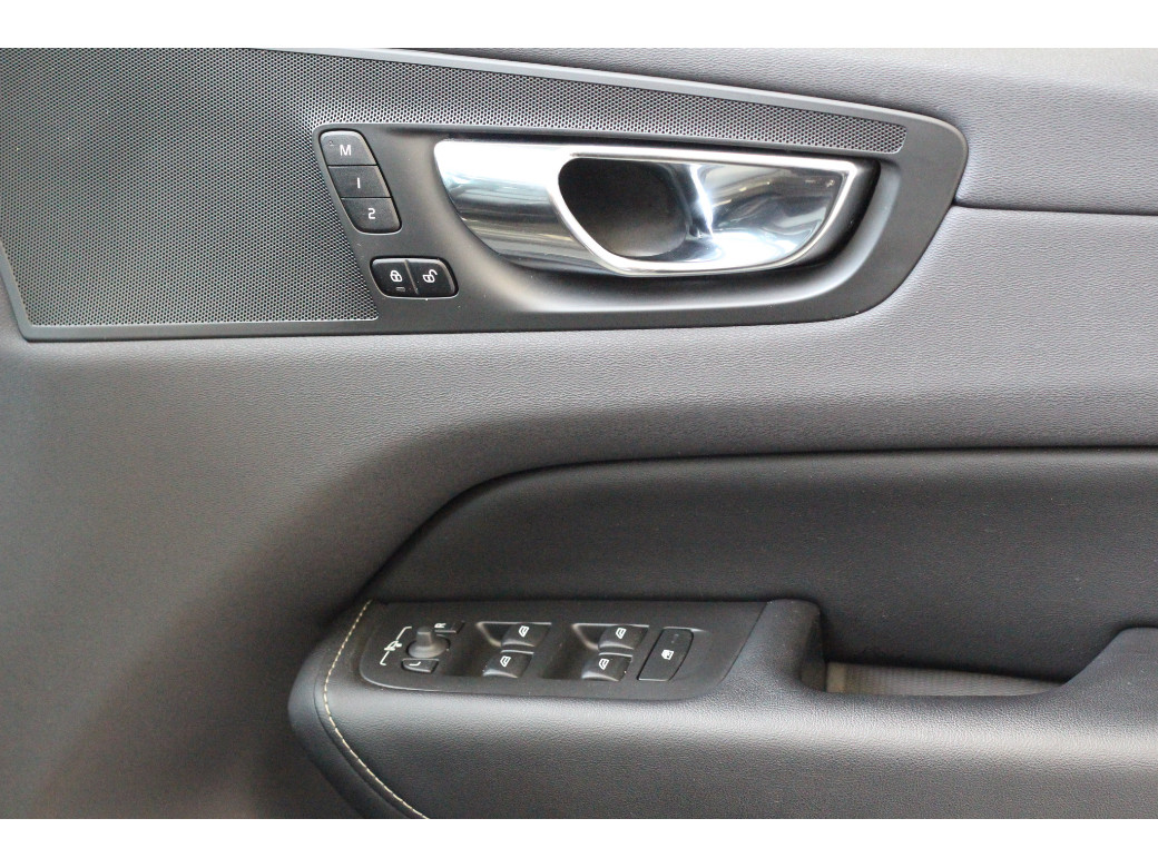 2020 Volvo XC60