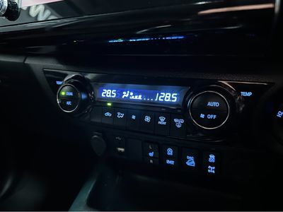 2024 Toyota Hilux