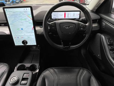 2022 Ford Mustang Mach-e