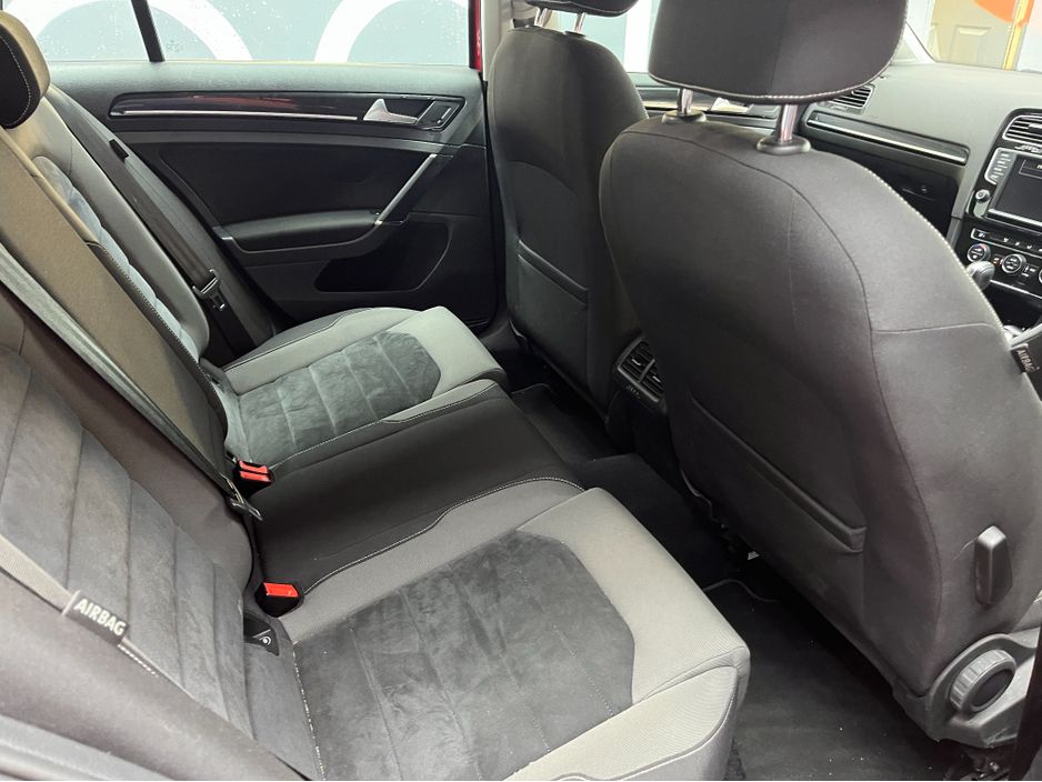 2016 Volkswagen Golf
