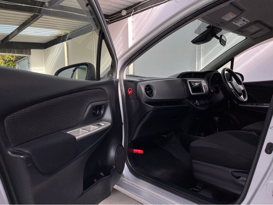 2016 Toyota Vitz